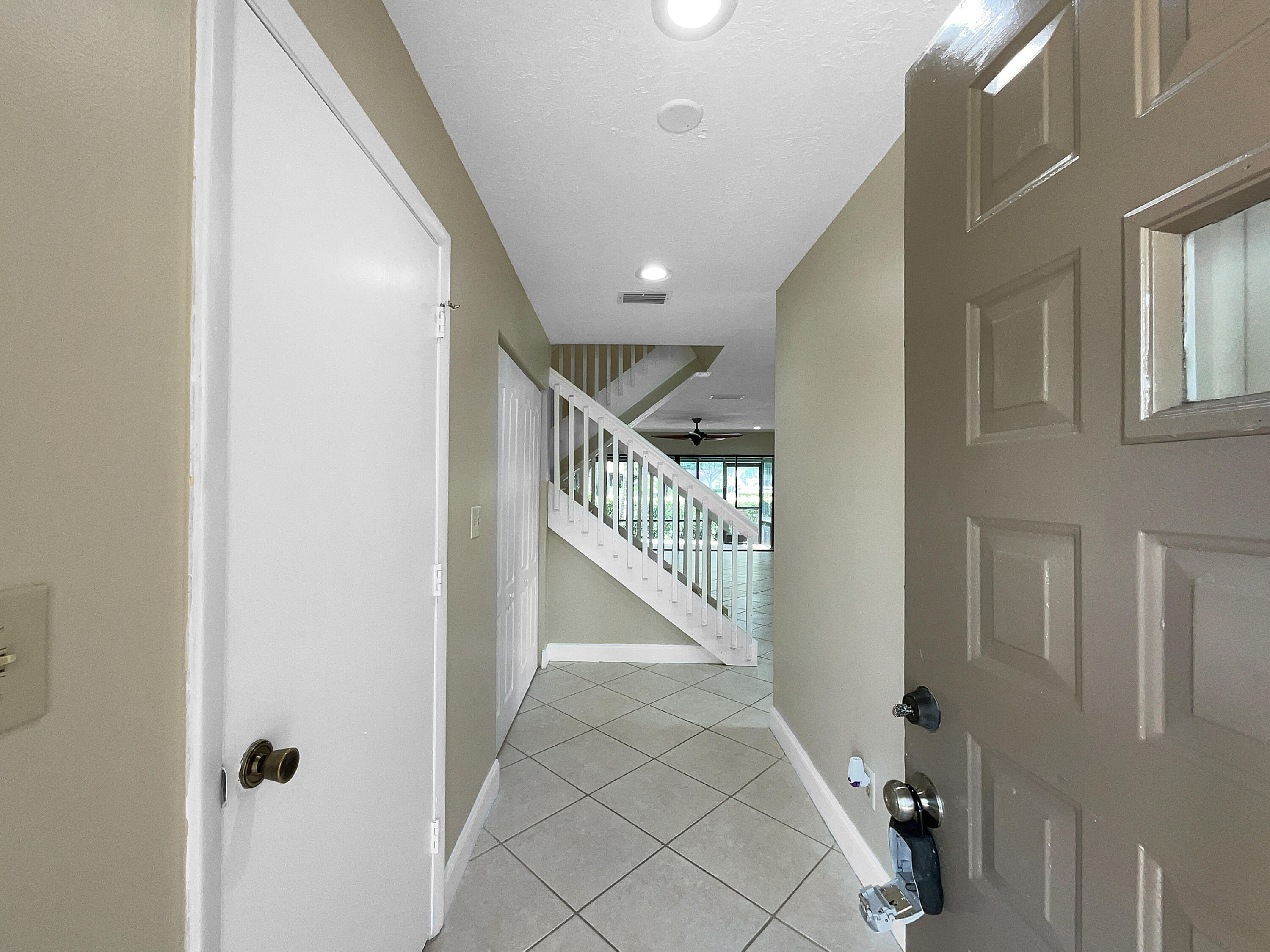 8939 Southwest 21st Court, Unit F Boca Raton, FL 33433 - Photo 10 of 27 listing_9