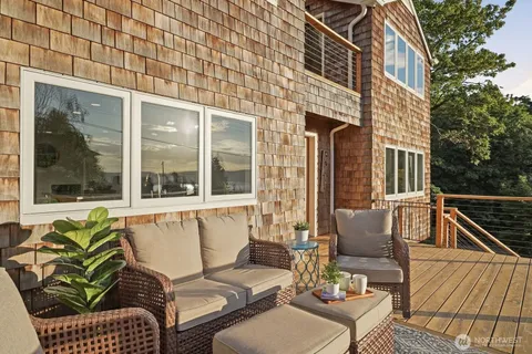 $1,120,000 | 1113 Goat Trail Road, Mukilteo, WA 98275