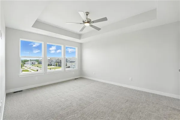 $545,950 | 1929 Southwest Hightown Drive, Lee's Summit, MO 64082