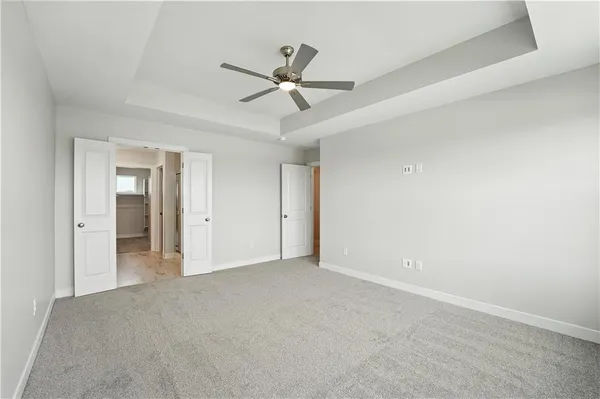 $545,950 | 1929 Southwest Hightown Drive, Lee's Summit, MO 64082