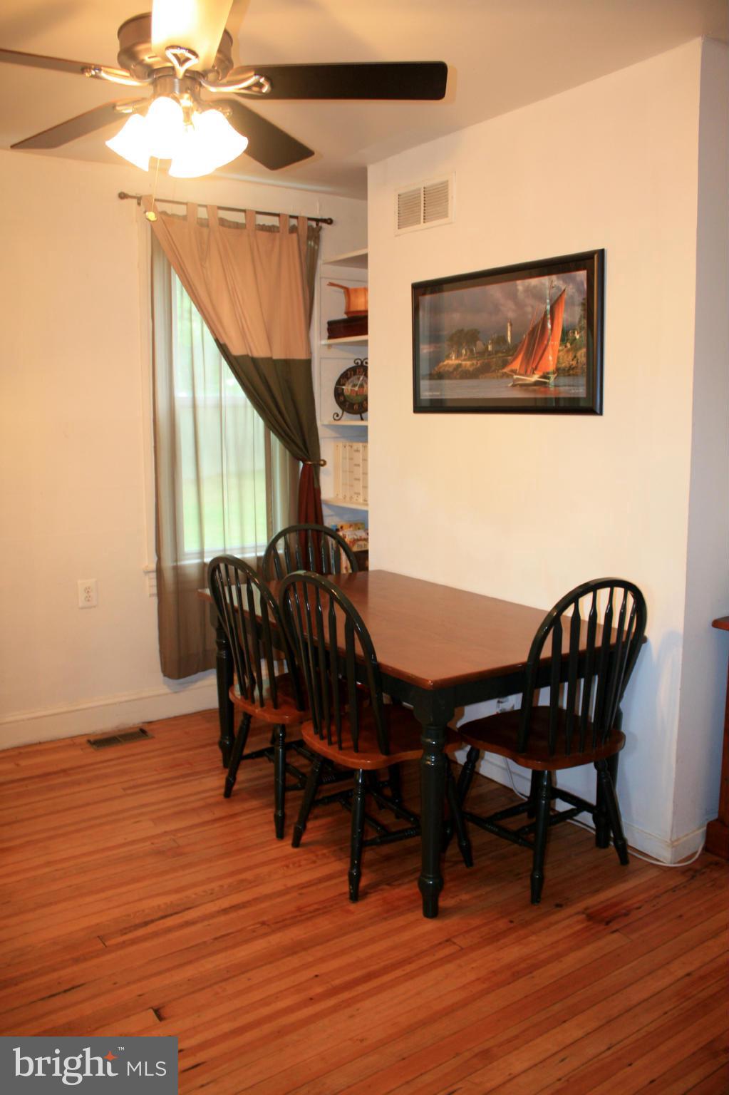 4600 Ridgeway Avenue Baltimore, MD 21206 - Photo 17 of 29 Kitchen