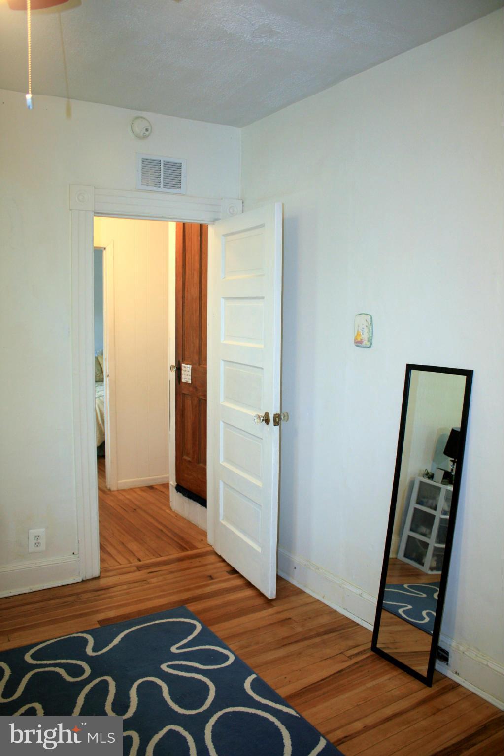 4600 Ridgeway Avenue Baltimore, MD 21206 - Photo 24 of 29 Bedroom