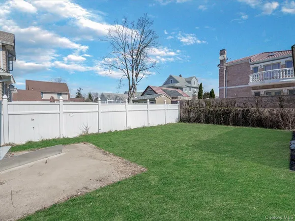 $1,428,000 | 38-19 219th Street | Bayside