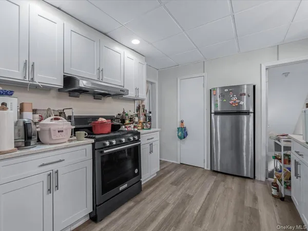 $1,428,000 | 38-19 219th Street | Bayside