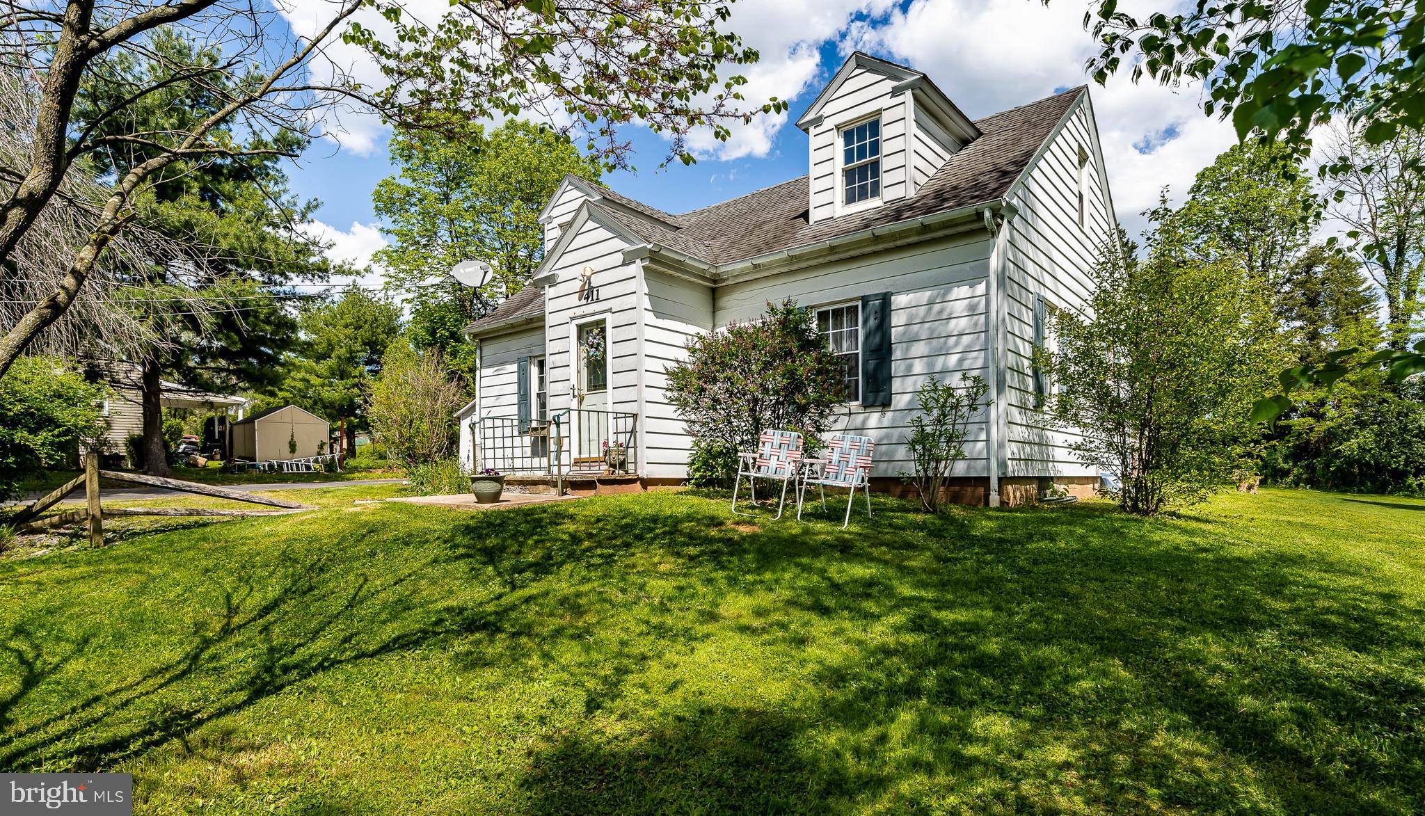 411 Fairview Chapel Road Birdsboro, PA 19508 - Photo 3 of 39 Gallery Image 3