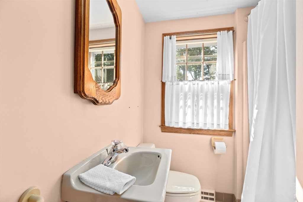 3 Rayfield Road Marshfield, MA 02050 - Photo 8 of 26 Gallery Image 8