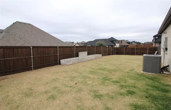 $2,950 | 218 Mockingbird Drive, Waxahachie, TX 75165