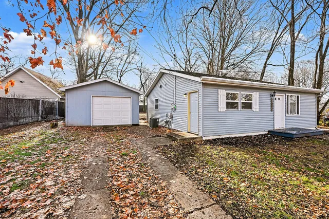 $160,000 | 1042 Darwood Avenue, Kalamazoo, MI 49004