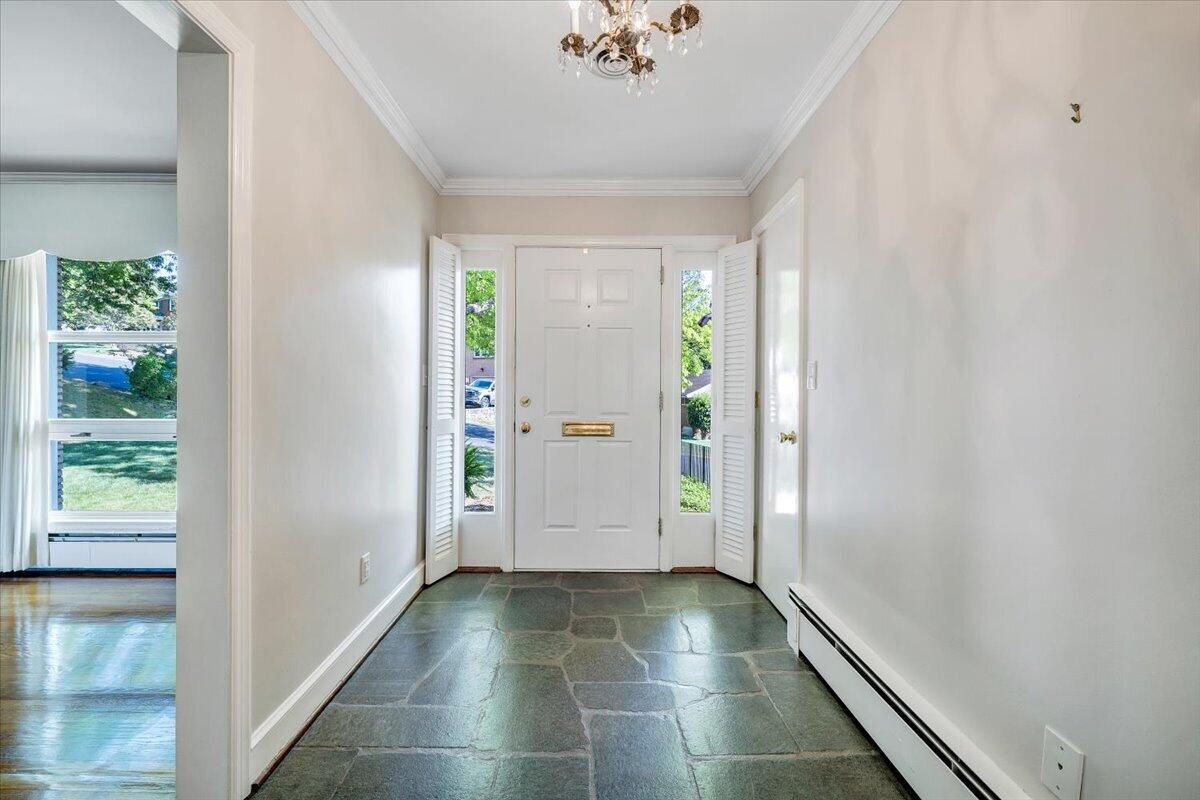 2421 Mt Vernon Road Southwest Roanoke, VA 24015 - Photo 21 of 55 05-MIB08016