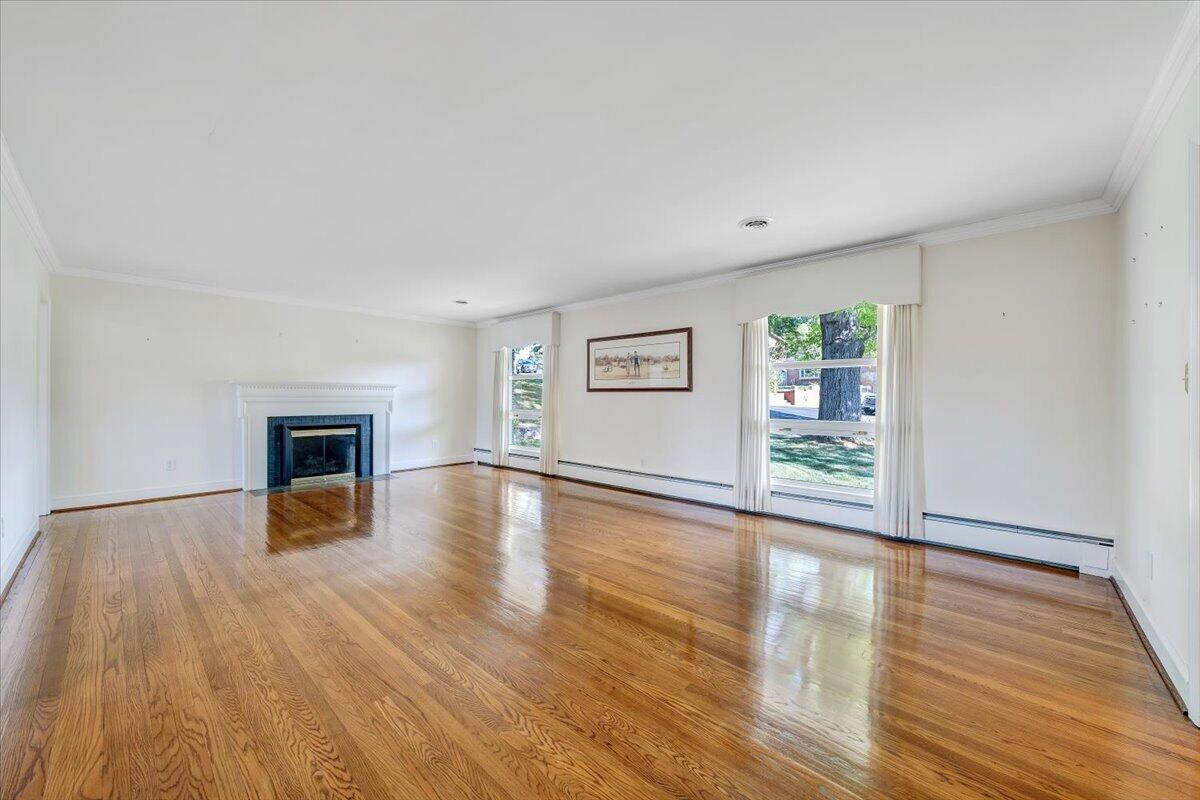 2421 Mt Vernon Road Southwest Roanoke, VA 24015 - Photo 24 of 55 08-MIB08028