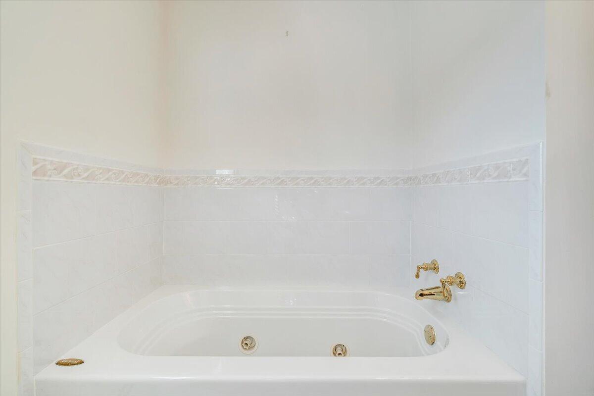 2421 Mt Vernon Road Southwest Roanoke, VA 24015 - Photo 47 of 55 31-MIB08052