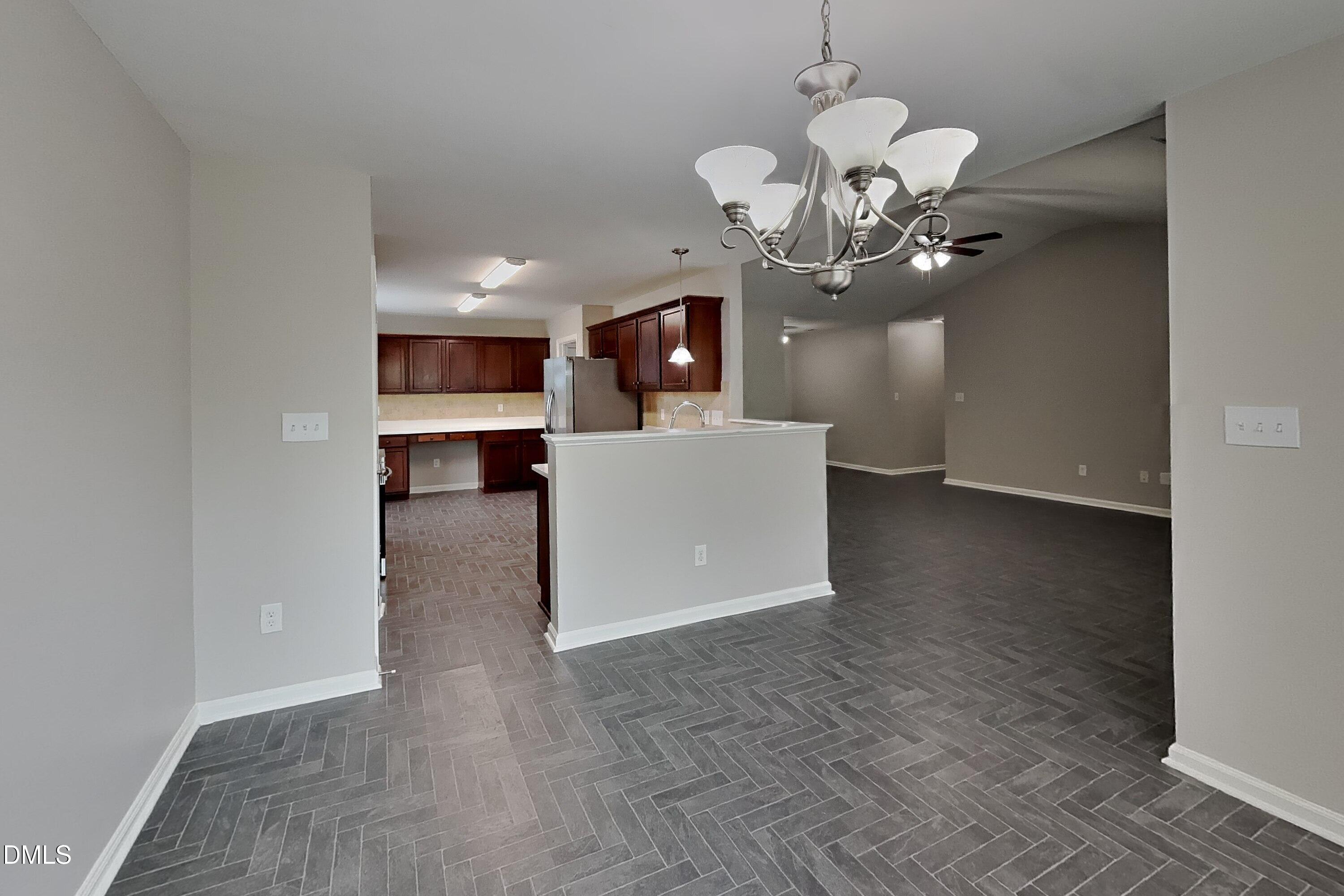 295 New Castle Lane Spring Lake, NC 28390 - Photo 4 of 18 3_Image_TGFBBjh4jf