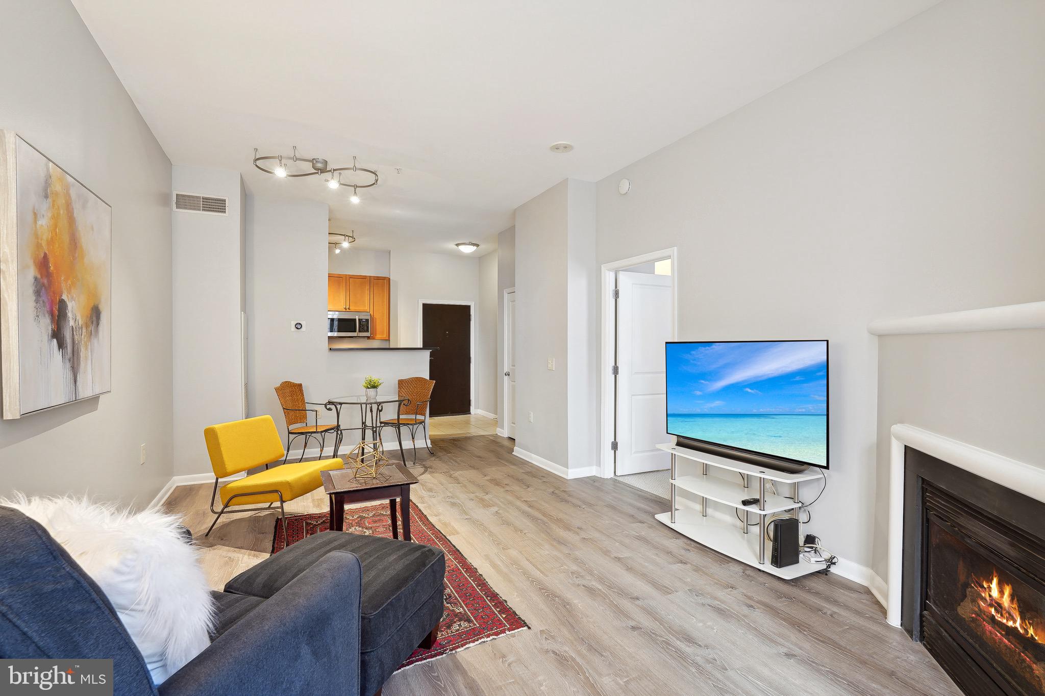 851 North Glebe Road, Unit 108 Arlington, VA 22203 - Photo 6 of 30 Welcome Home!