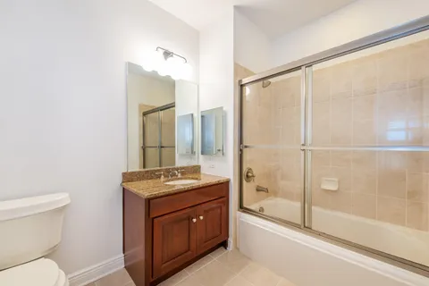 $609,999 | 7400 River Road, Unit 302, North Bergen, NJ 07047