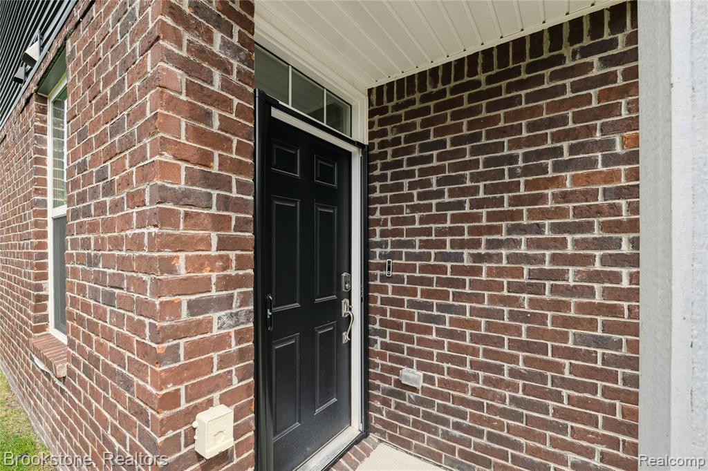 765 Hummingbird Drive Rochester Hills, MI 48307 - Photo 5 of 47