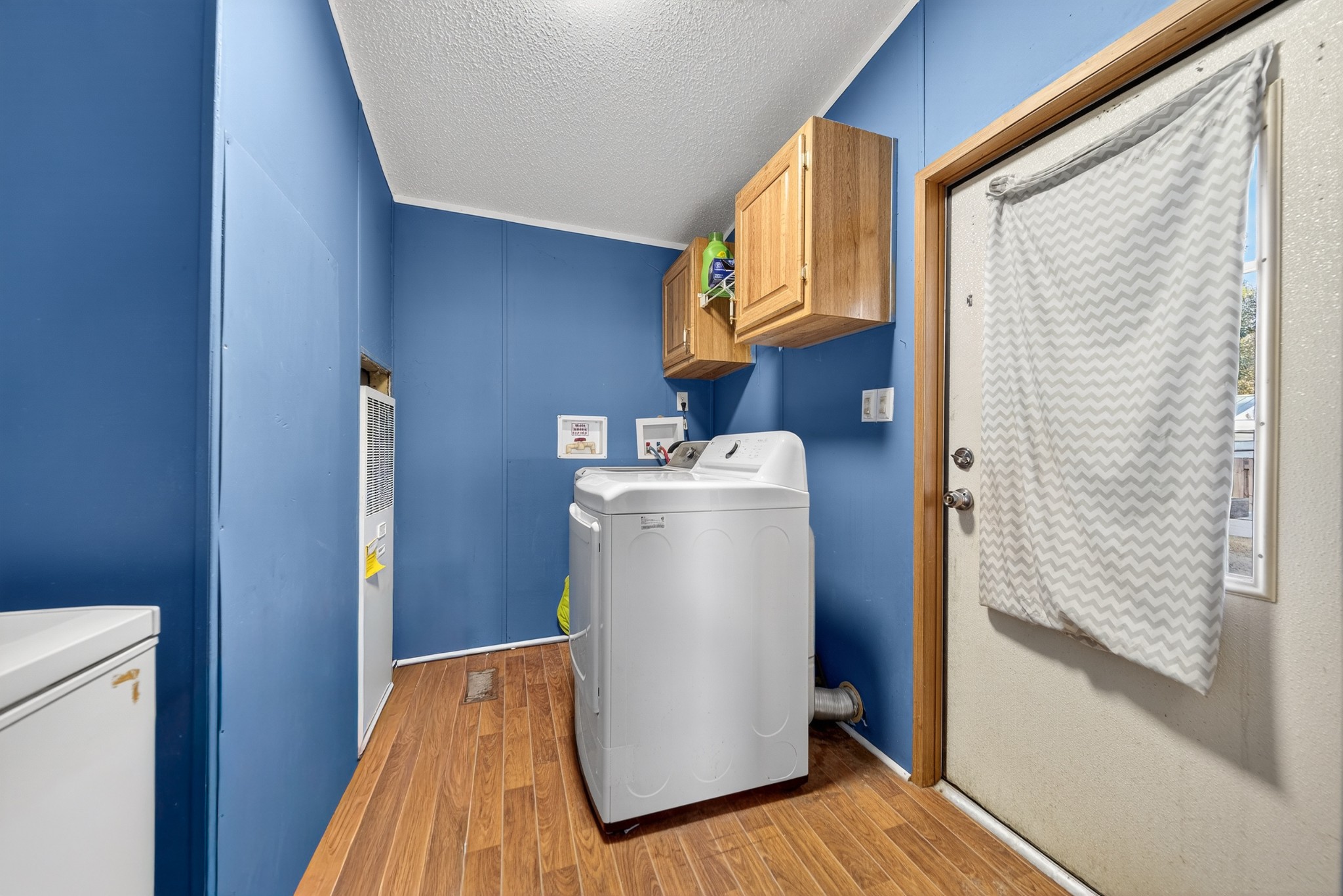 634 Pointe Lane Lafayette, TN 37083 - Photo 42 of 51 a utility room with dryer and washer
