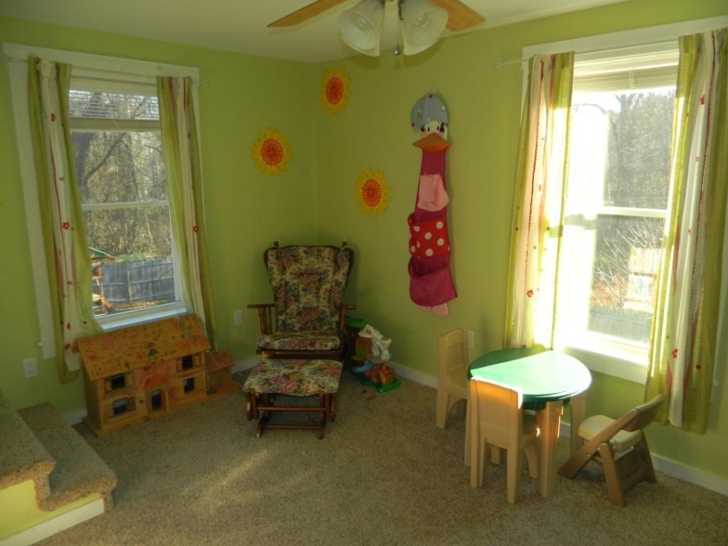 4 Broadway Street Rochester, NH 03868 - Photo 16 of 34
