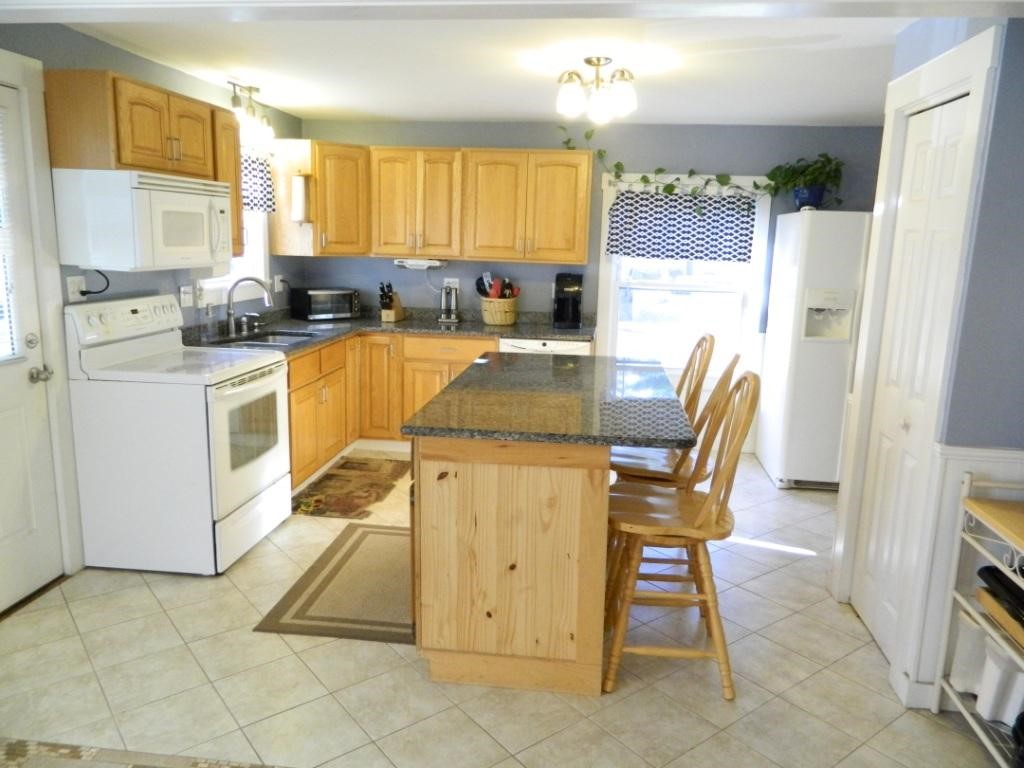 4 Broadway Street Rochester, NH 03868 - Photo 34 of 34