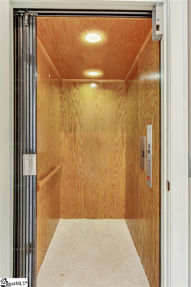 15 Rivoli Lane Greenville, SC 29615 - Photo 19 of 36 Gallery Image 19