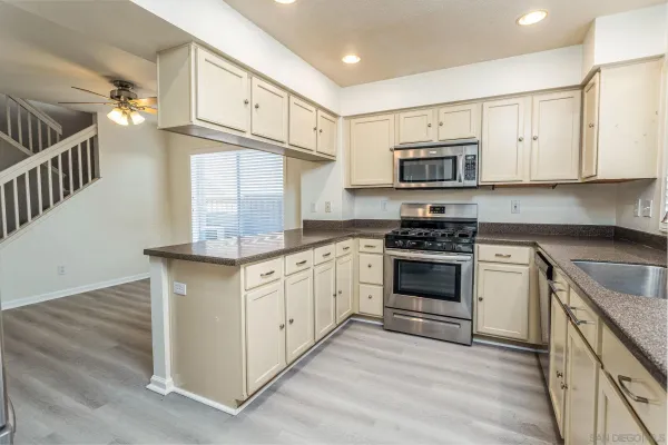 $3,175 | 43325 Corte Benitez, Temecula, CA 92592