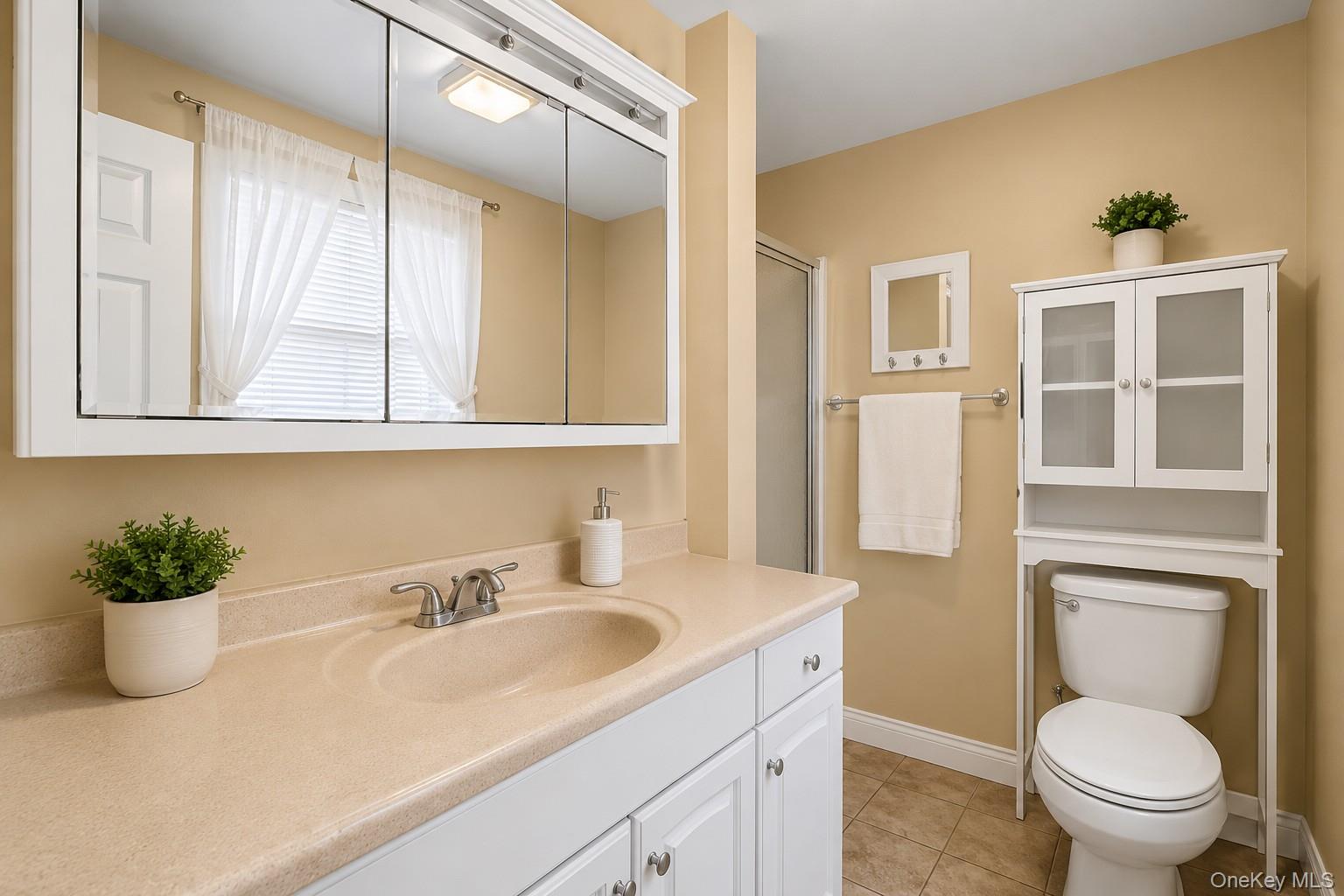 11 Brayton Road Carmel, NY 10512 - Photo 9 of 21 Primary Bath