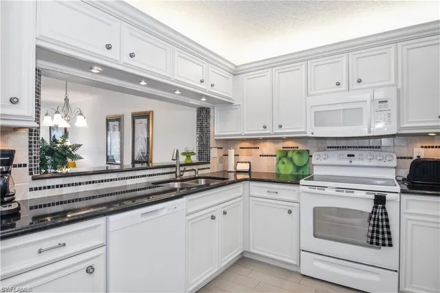 $4,500 | 1250 Yesica Ann Circle, Unit E102, Naples, FL 34110