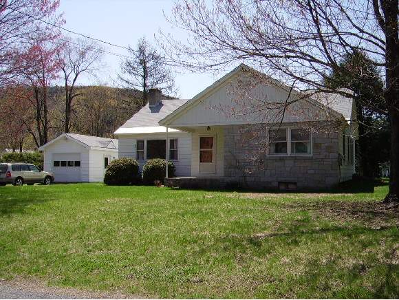 6 Clark Court Rockingham, VT 05101 - Photo 1 of 1 Gallery Image 1