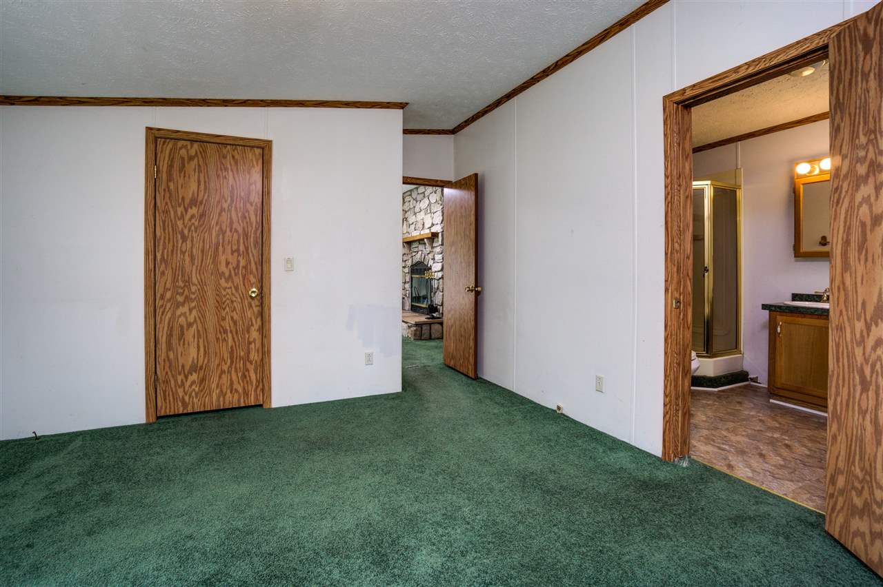 13755 Brick Road Granger, IN 46530 - Photo 11 of 21 Gallery Image 11