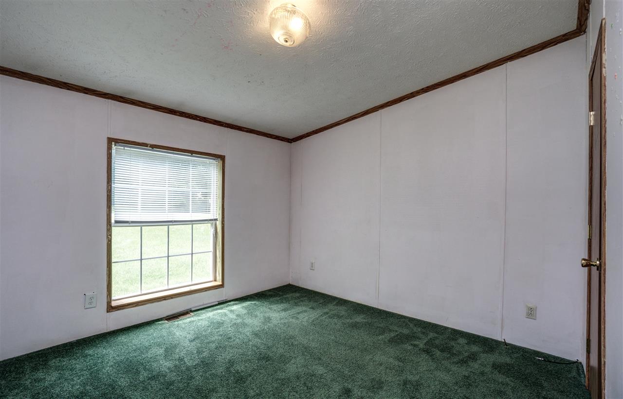 13755 Brick Road Granger, IN 46530 - Photo 14 of 21 Gallery Image 14