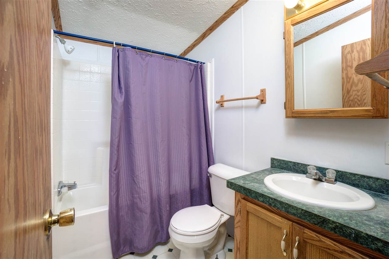 13755 Brick Road Granger, IN 46530 - Photo 15 of 21 Gallery Image 15