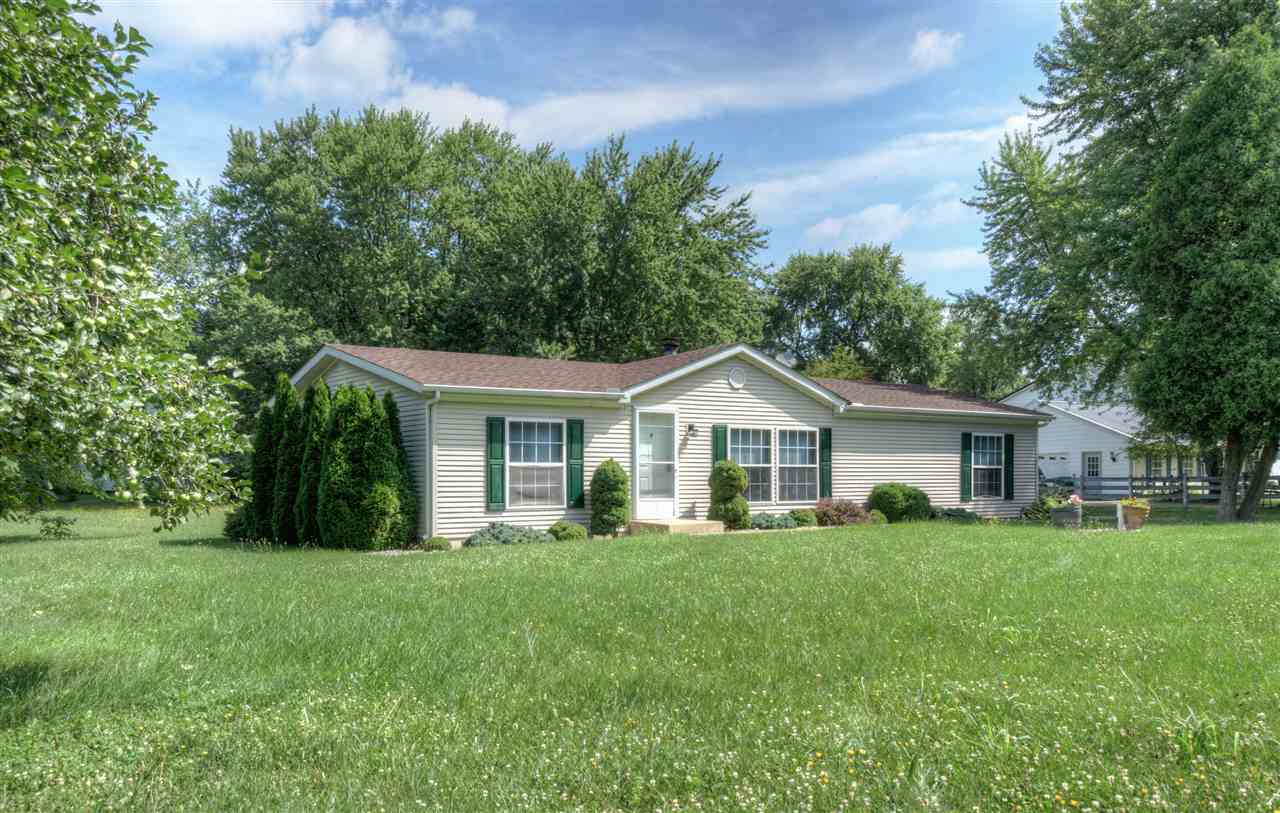 13755 Brick Road Granger, IN 46530 - Photo 18 of 21 Gallery Image 18