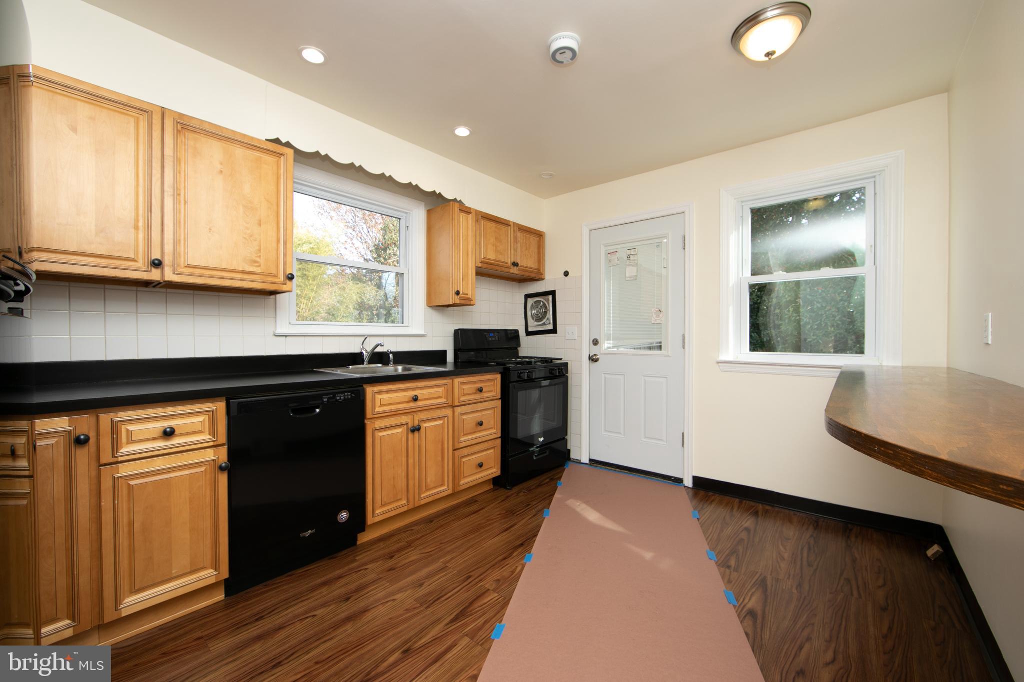 611 Fairview Road Swarthmore, PA 19081 - Photo 15 of 38