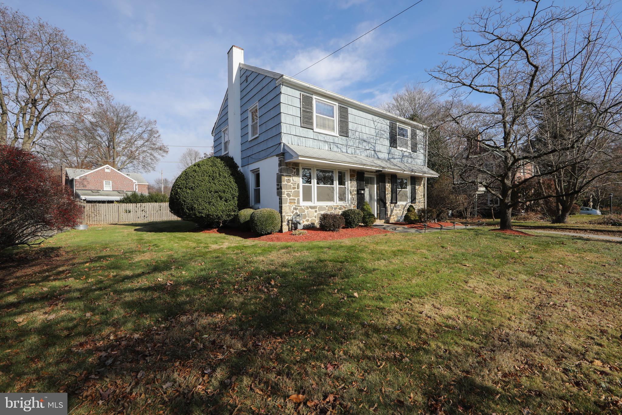 611 Fairview Road Swarthmore, PA 19081 - Photo 4 of 38