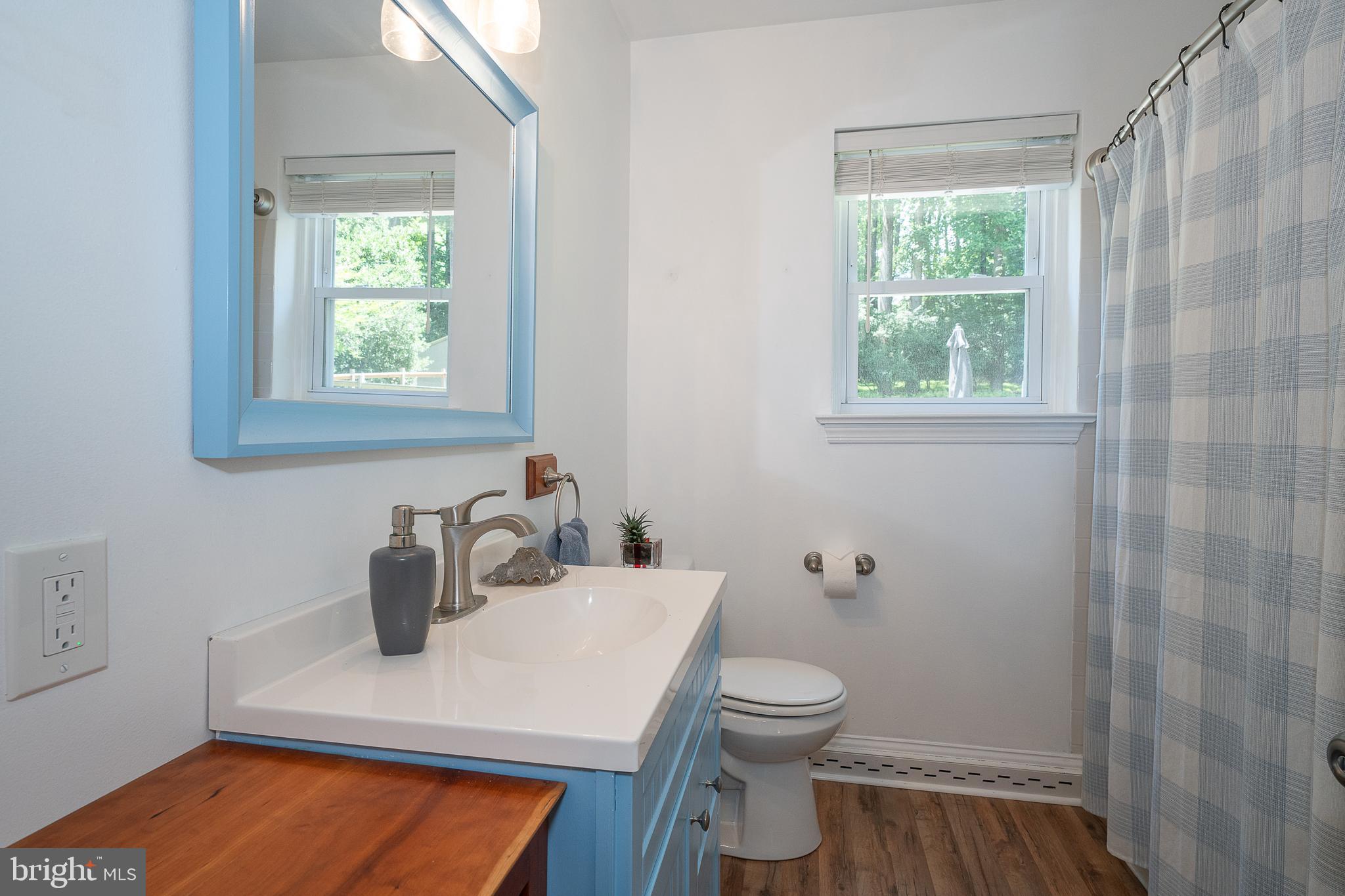 932 Westtown Road West Chester, PA 19382 - Photo 18 of 43 First floor full bath
