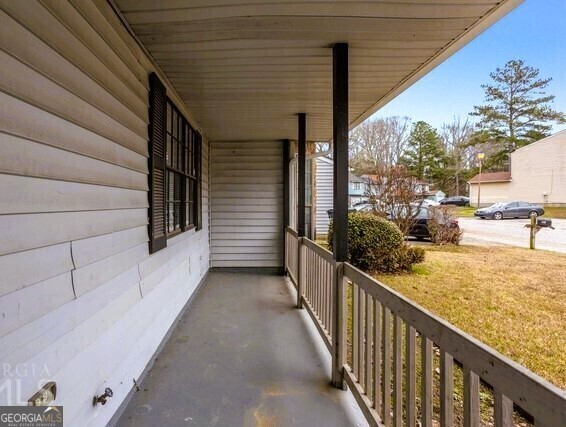 602 Pine Tree Trail South Fulton, GA 30349 - Photo 3 of 12