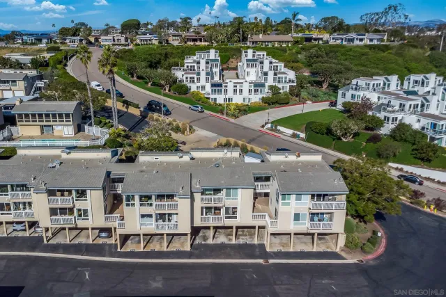 $1,299,000 | 234 Turf View Drive, Solana Beach, CA 92075