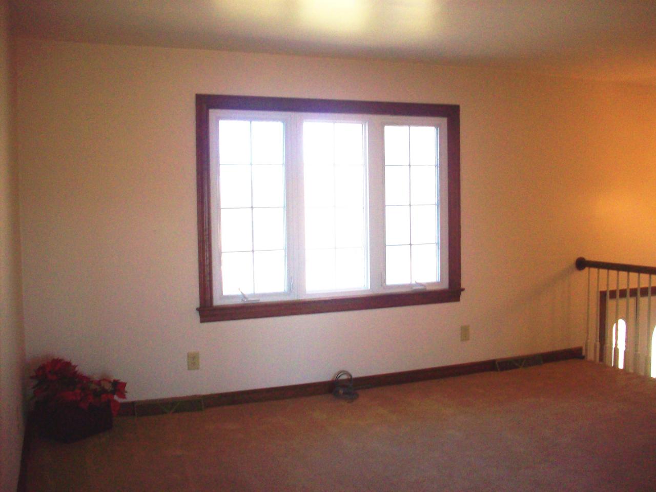 178 Mountain View Road Troutville, VA 24175 - Photo 2 of 22 Large Living Room