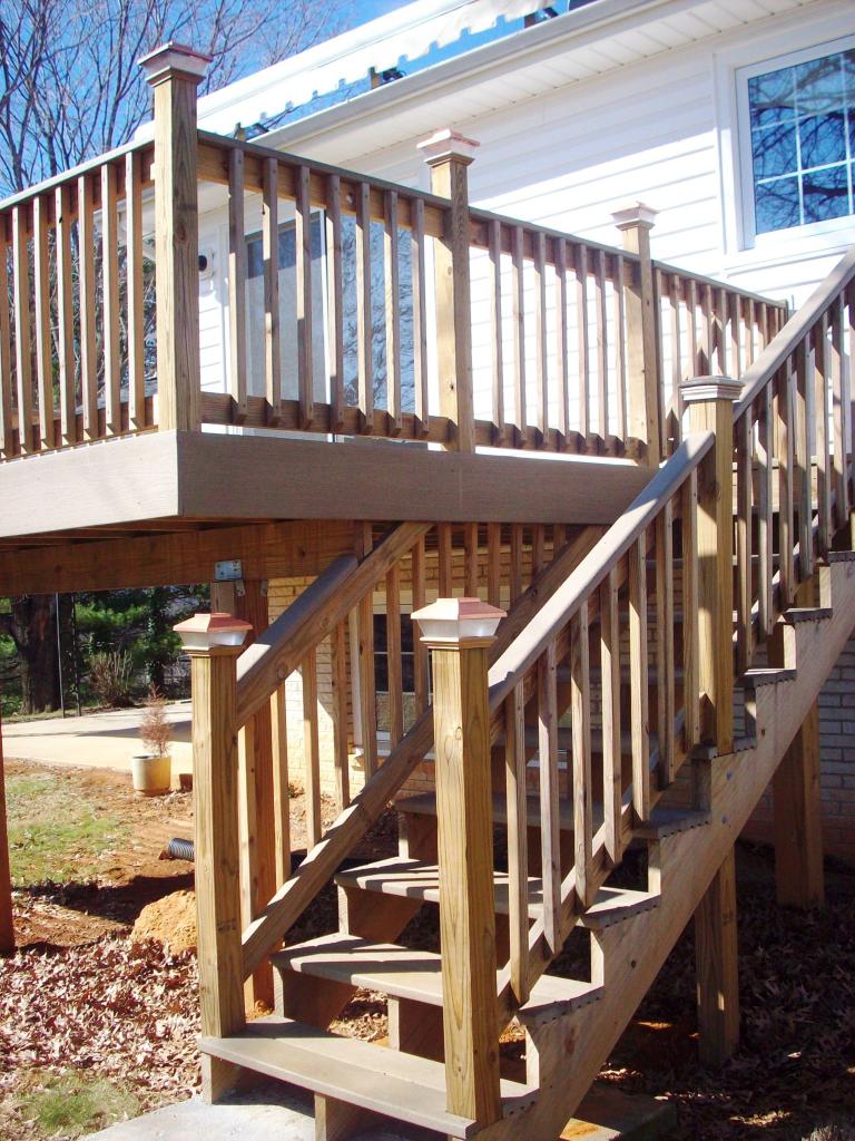 178 Mountain View Road Troutville, VA 24175 - Photo 17 of 22 Back Deck
