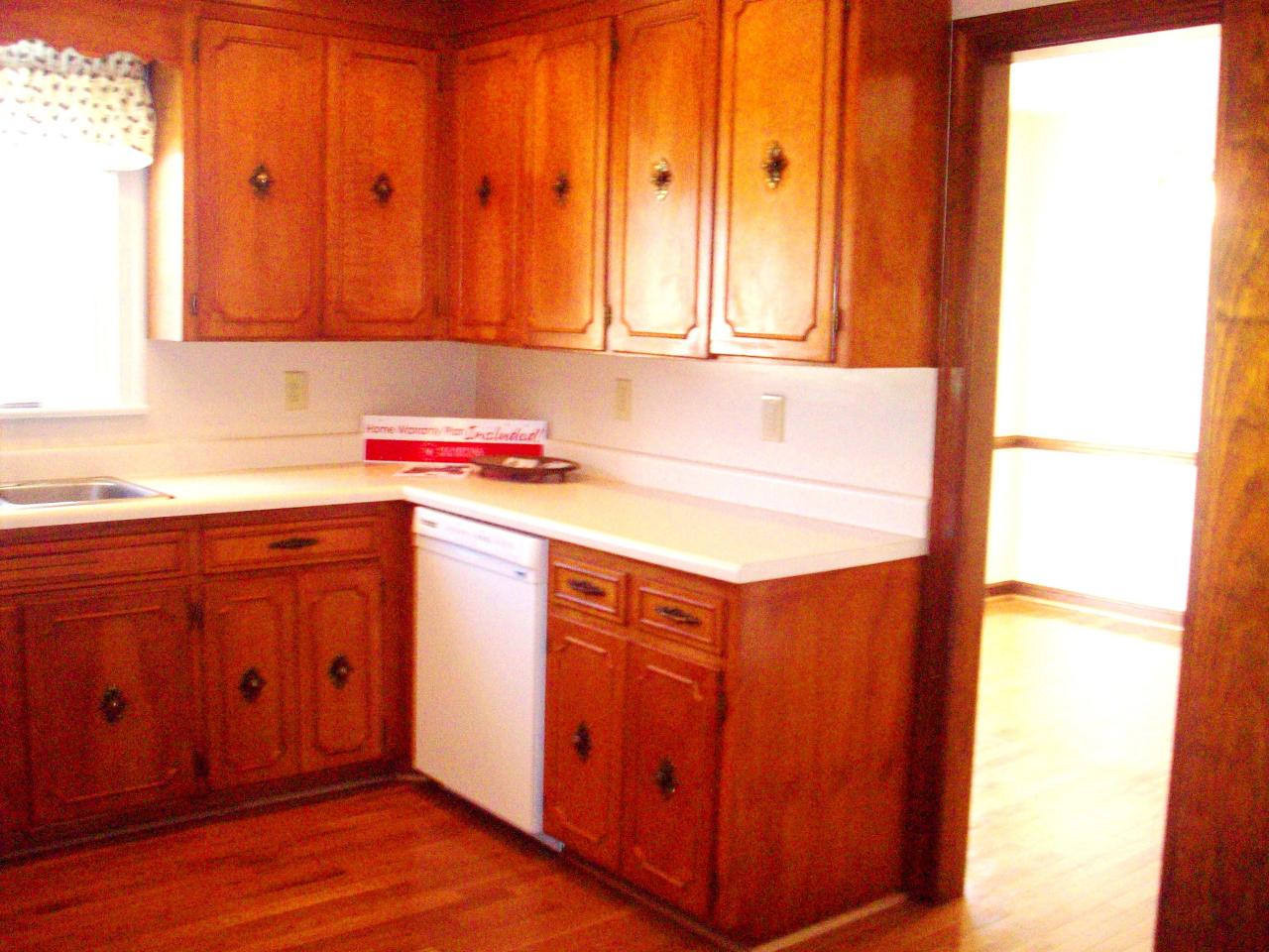 178 Mountain View Road Troutville, VA 24175 - Photo 5 of 22 Kitchen