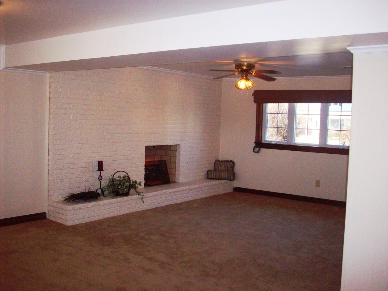 178 Mountain View Road Troutville, VA 24175 - Photo 10 of 22 Large Den