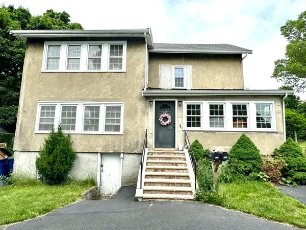 $3,000 | 57 Marietta Avenue, Unit 2, Braintree, MA 02184