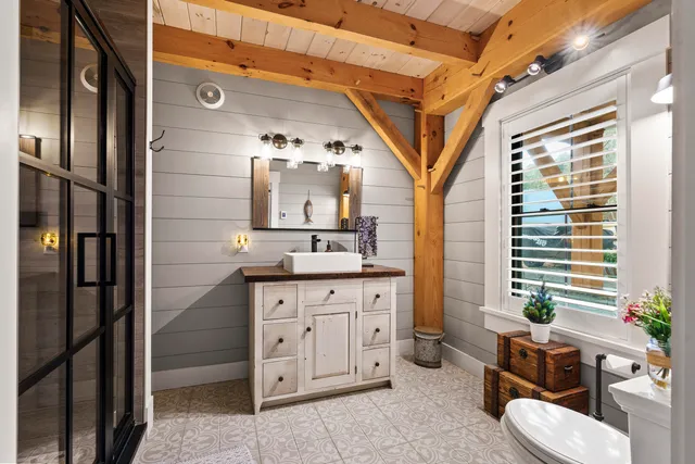 $1,125,000 | 119 Grant Road, Monmouth, ME 04259