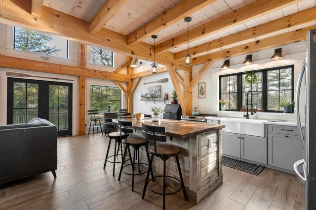 $1,125,000 | 119 Grant Road, Monmouth, ME 04259