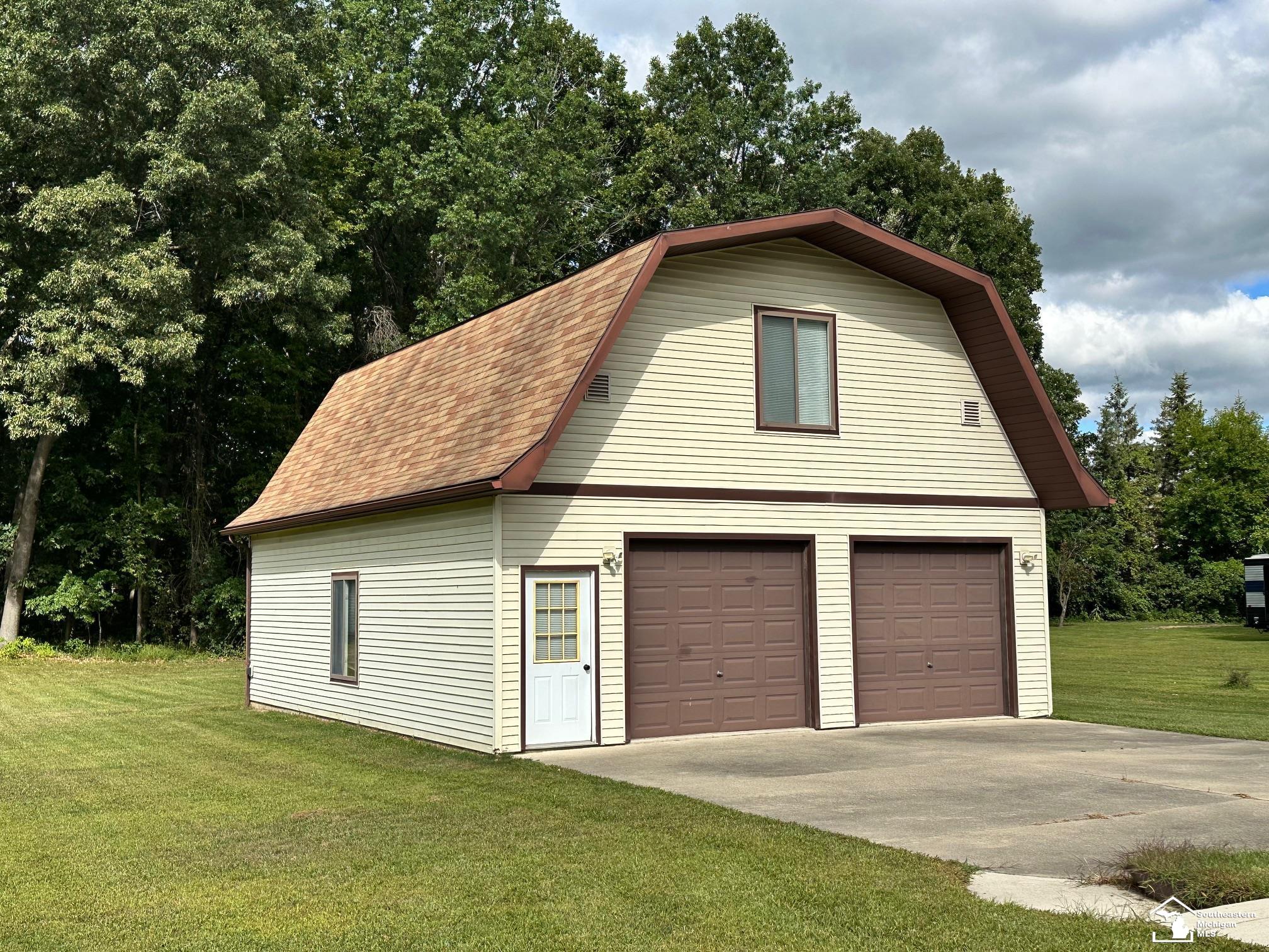 24576 Arsenal Road Flat Rock, MI 48134 - Photo 55 of 82 50200837-638696EC-B41C-4FD2-A27E-D0CE888B0F15.JPG