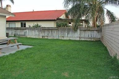 742 South Marcella Avenue Rialto, CA 92376 - Photo 15 of 16