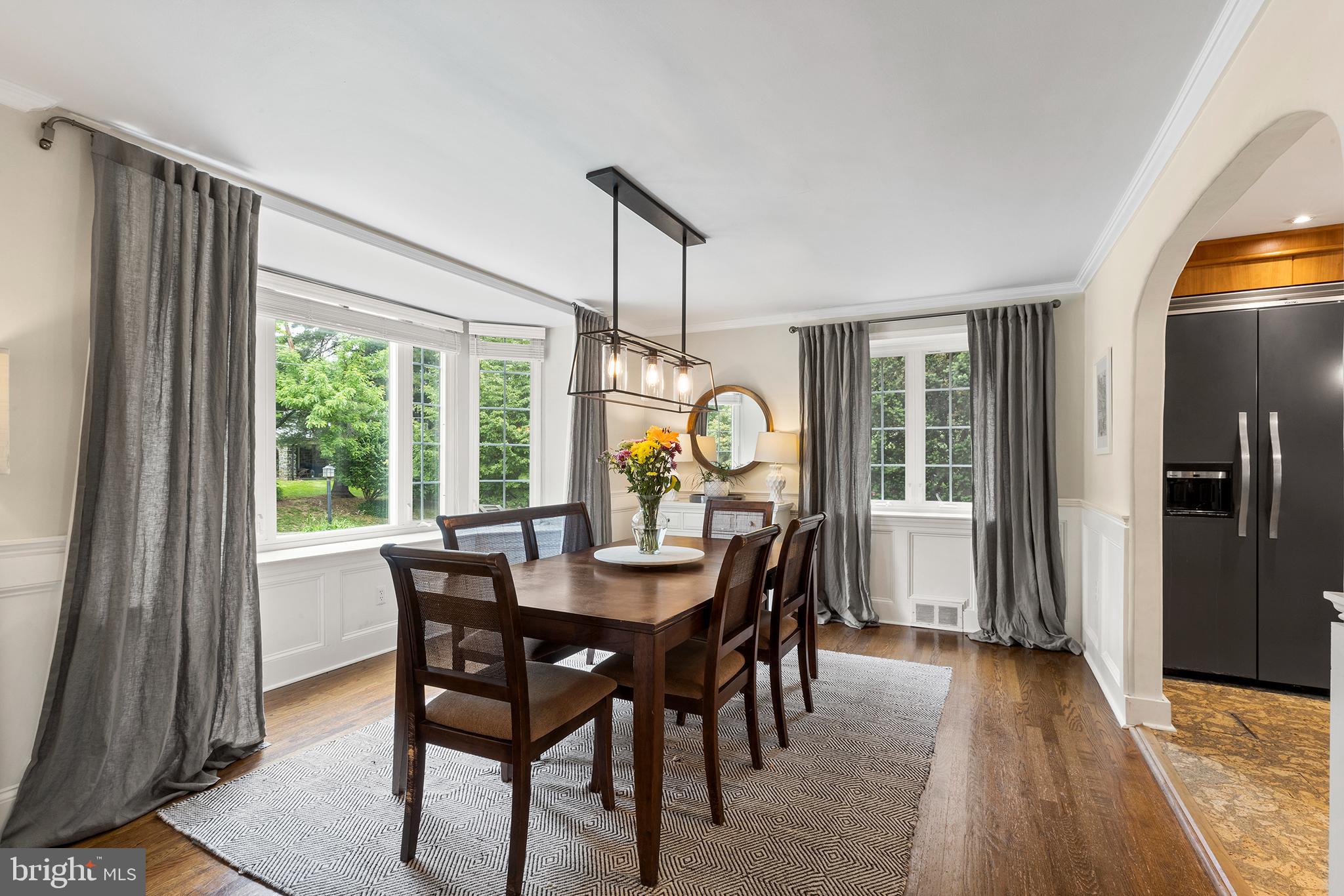 40 Derwen Road Bala Cynwyd, PA 19004 - Photo 8 of 40 Dining room