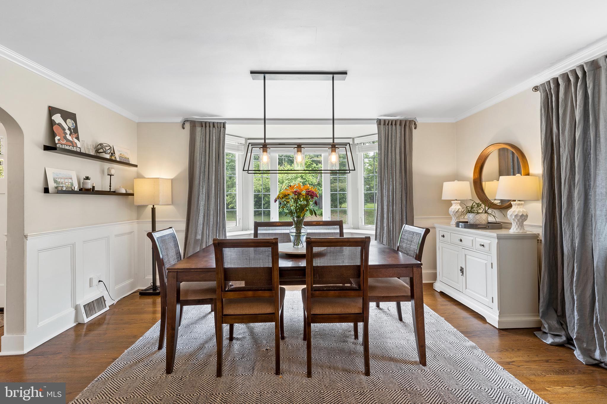 40 Derwen Road Bala Cynwyd, PA 19004 - Photo 9 of 40 Dining room
