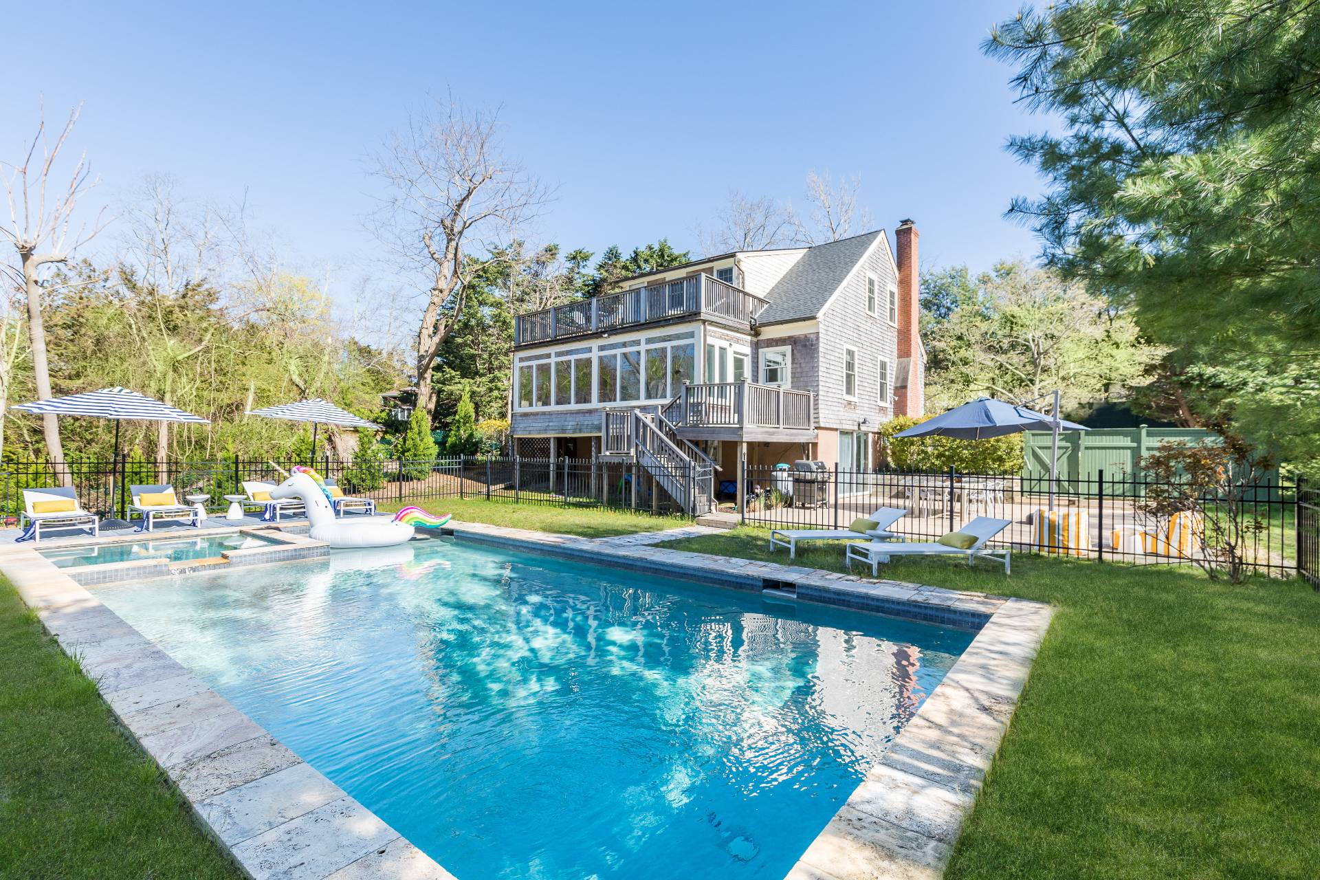 2867 Noyack Road Sag Harbor, NY 11963 - Photo 1 of 30 Gallery Image 1