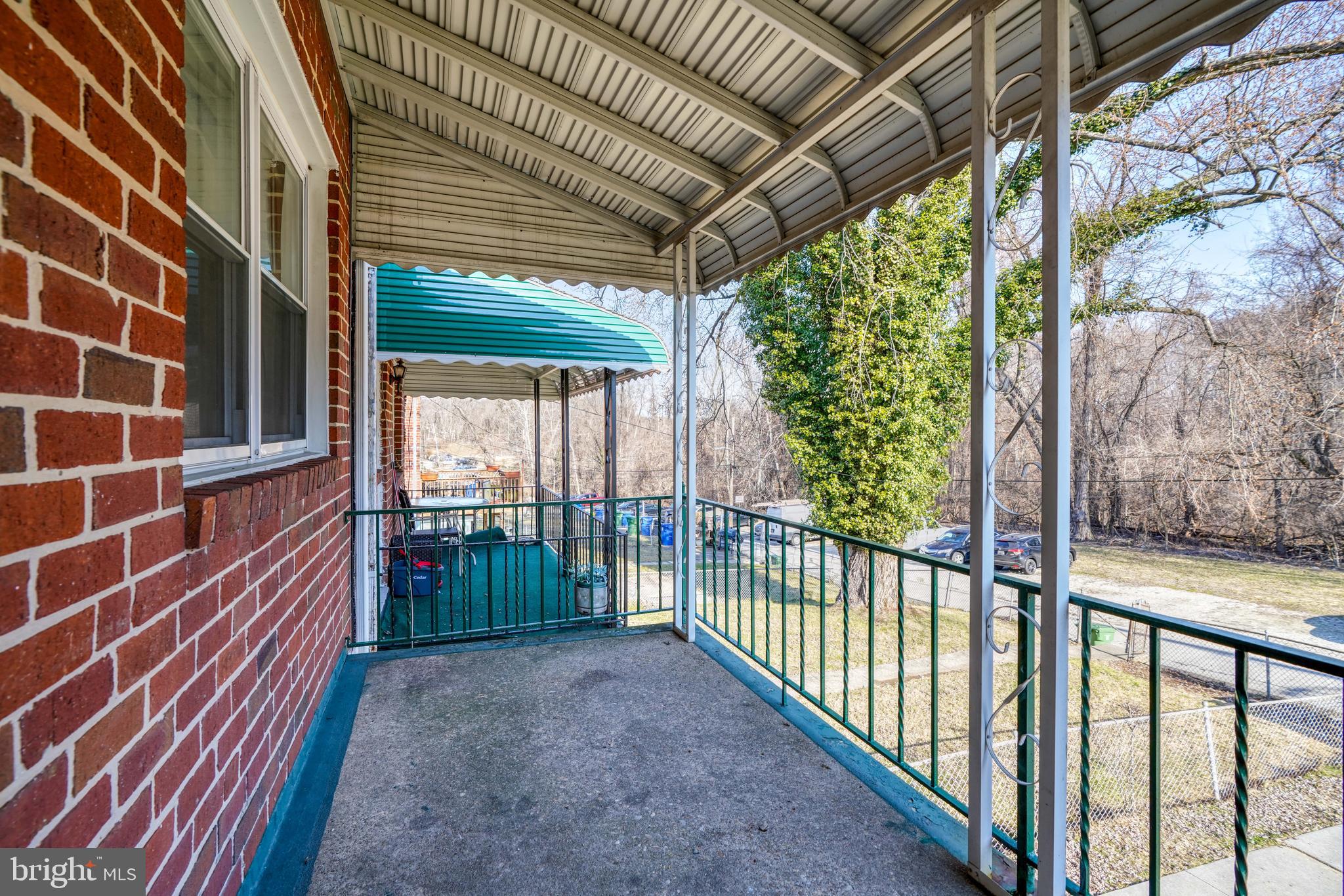 1045 Cooks Lane Baltimore, MD 21229 - Photo 10 of 30