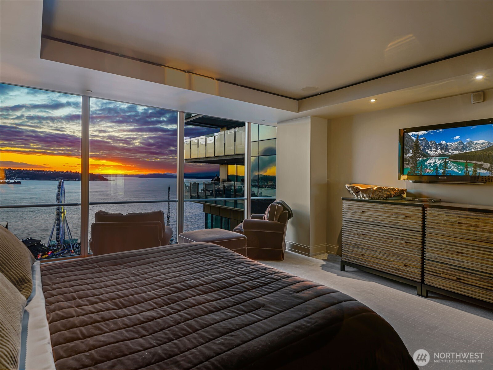 99 Union Street, Unit 1102 Seattle, WA 98101 - Photo 12 of 34
